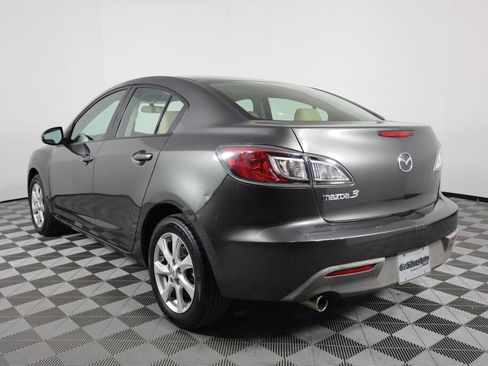 Used 2011 MAZDA MAZDA3 i Touring image 4