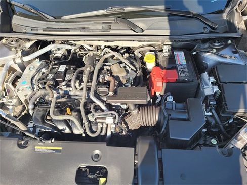 Used 2023 Nissan Sentra SR w/ SR Premium Package image 28