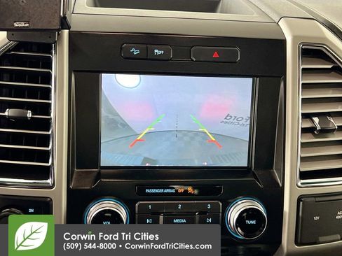 Used 2015 Ford F150 Lariat w/ Equipment Group 502A Luxury image 20