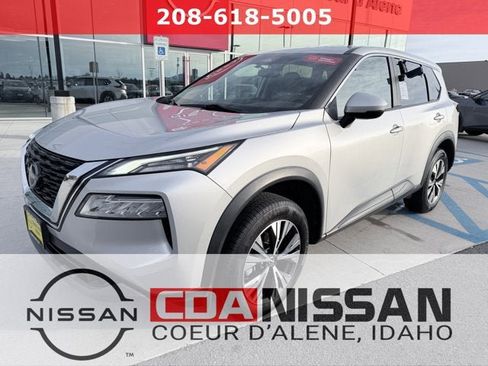 Certified 2022 Nissan Rogue SV image 1