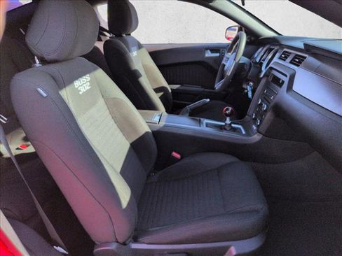 Used 2013 Ford Mustang Boss 302 w/ Boss 302 Accessory Pkg image 18