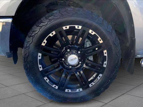 Used 2014 Toyota Tundra 1794 Edition image 10