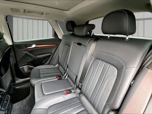 Certified 2023 Audi Q5 2.0T Premium Plus w/ Premium Plus Package AWD/4WD image 22