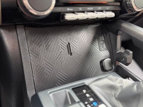 Used 2024 Toyota Tacoma SR5 image 15