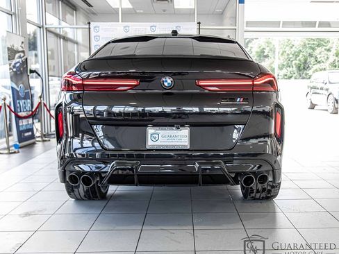 Used 2025 BMW X6 M Competition w/ Executive Package image 14