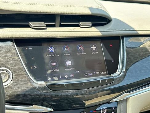Used 2020 Cadillac XT6 Premium Luxury AWD/4WD image 30