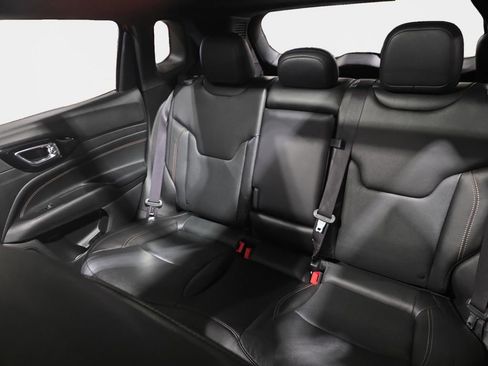 Used 2022 Jeep Compass Limited w/ (RED) Package image 20