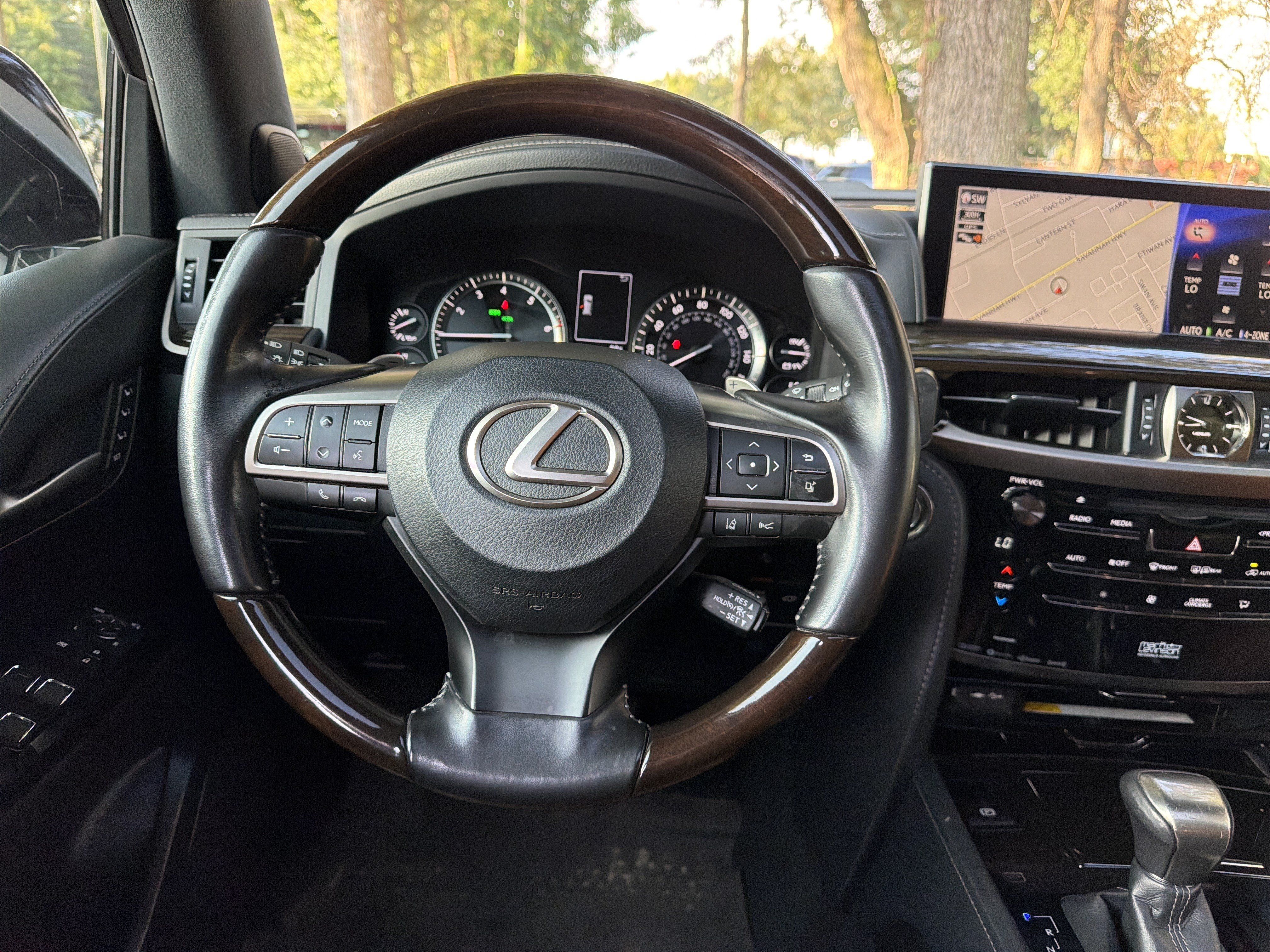 Used 2021 Lexus LX 570 4WD w/ Sport Package image 32