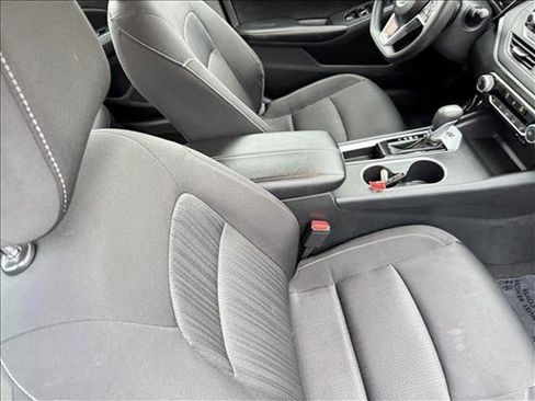 Used 2022 Nissan Altima 2.5 SV image 19