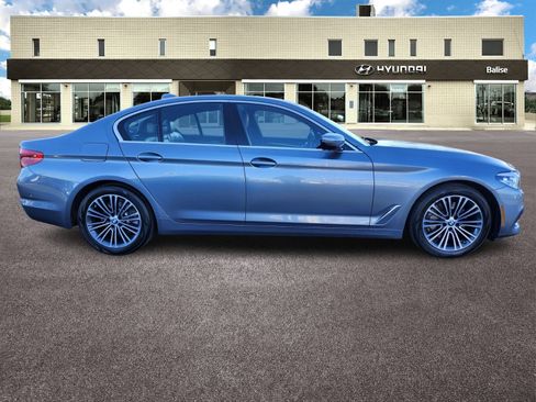 Used 2019 BMW 530i xDrive 530i xDrive image 2