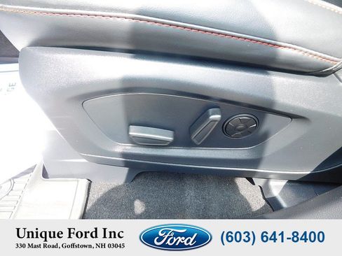 Used 2025 Ford Explorer ST AWD/4WD image 14