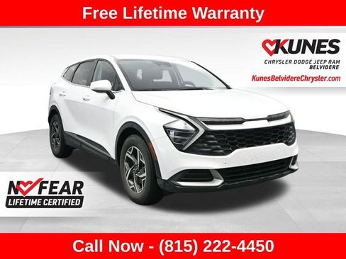 Used 2025 Kia Sportage LX FWD image 1