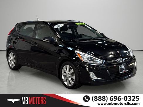 Used 2014 Hyundai Accent SE FWD image 6