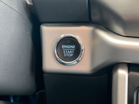 Used 2024 Ford Expedition Max XLT image 27