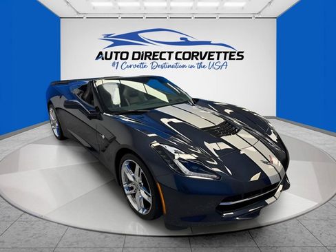 Used 2014 Chevrolet Corvette Stingray Convertible w/ 3LT Preferred Equipment Group RWD image 4