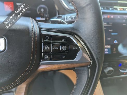 Used 2021 Jeep Grand Cherokee L Summit AWD/4WD image 21