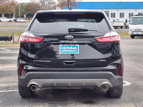 Used 2024 Ford Edge Titanium image 6