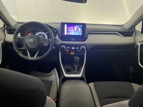 Used 2023 Toyota RAV4 XLE image 32