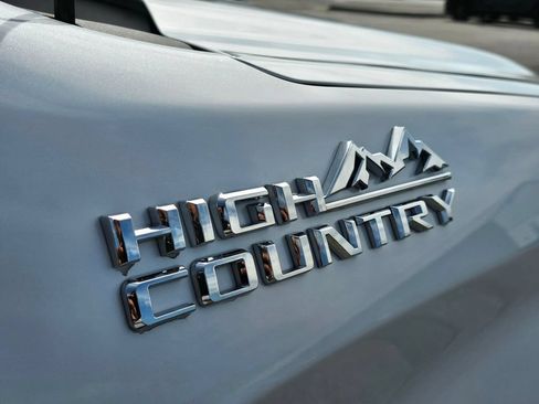 Certified 2024 Chevrolet Silverado 1500 High Country w/ Technology Package AWD/4WD image 22