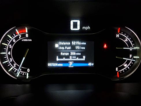 Used 2018 Honda Pilot Touring image 24