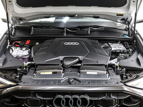New 2026 Audi Q8 Premium Plus image 11