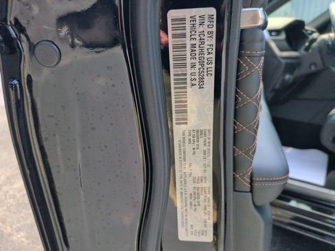 Used 2023 Jeep Grand Cherokee Summit AWD/4WD image 36