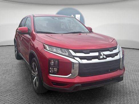 Used 2023 Mitsubishi Outlander Sport SE AWD/4WD image 1