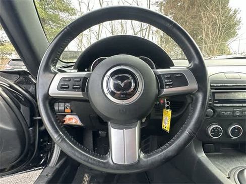 Used 2012 MAZDA MX-5 Miata Touring w/ Suspension Pkg image 7