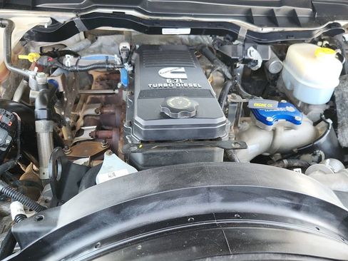 Used 2014 RAM 2500 Limited AWD/4WD image 19