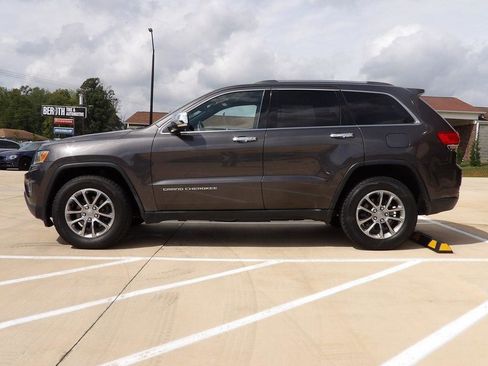 Used 2016 Jeep Grand Cherokee Limited image 40