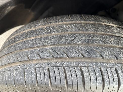 Used 2022 GMC Terrain SLT image 25