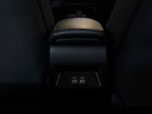 Used 2024 Toyota Corolla SE FWD image 13