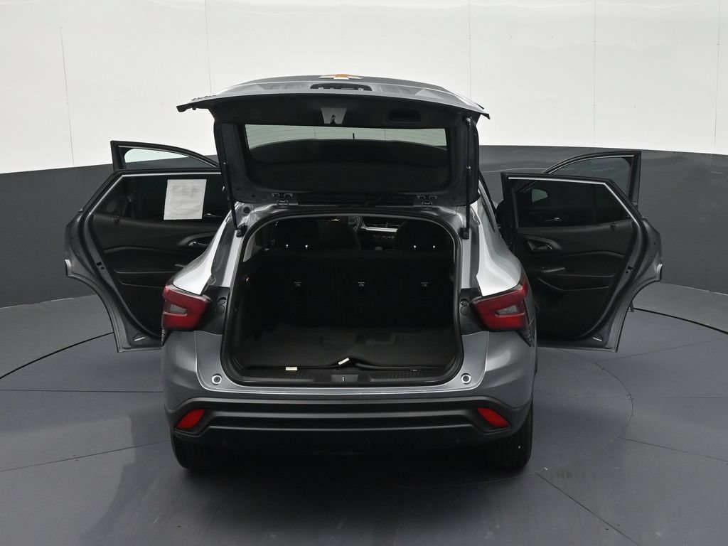 Certified 2024 Chevrolet Trax LS FWD image 42