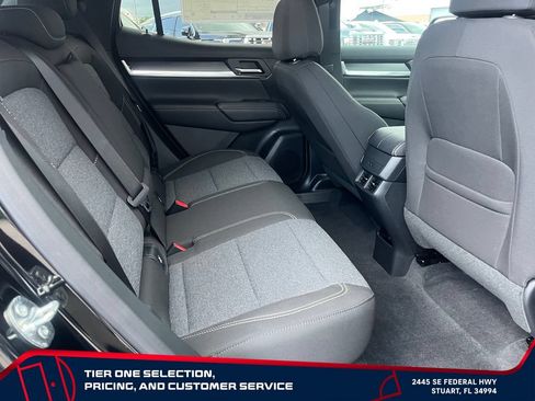 New 2027 GMC Terrain Elevation FWD image 17