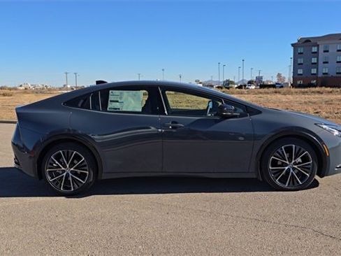 New 2026 Toyota Prius XLE image 5