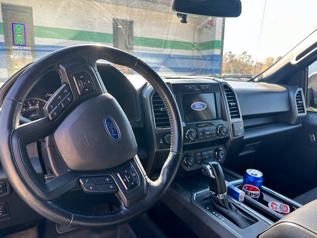 Used 2020 Ford F150 XLT w/ Equipment Group 302A Luxury AWD/4WD image 15