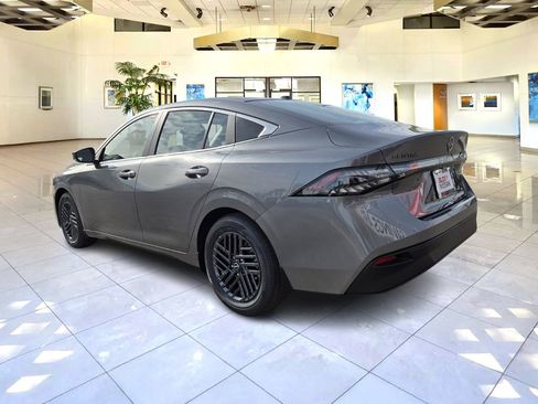 New 2026 Nissan Sentra SV w/ Floor Mat Package FWD image 4