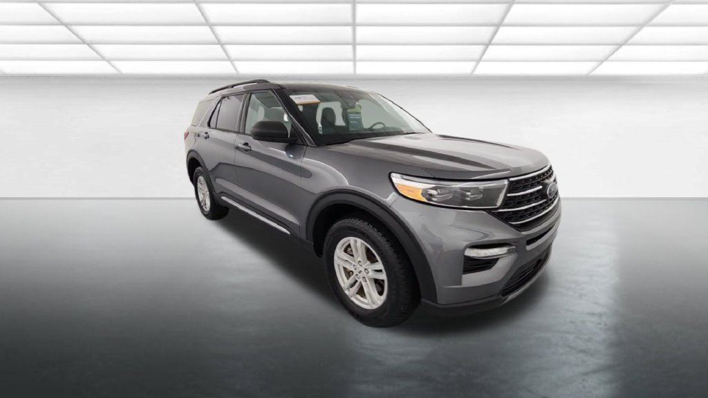 Certified 2024 Ford Explorer XLT w/ Equipment Group 202A AWD/4WD image 10