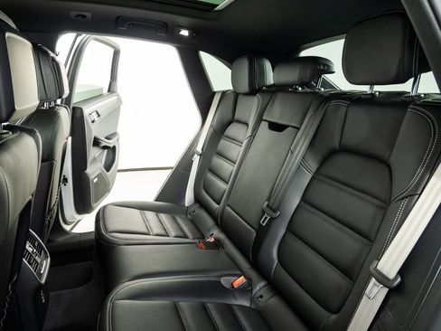 New 2026 Porsche Macan S AWD/4WD image 22