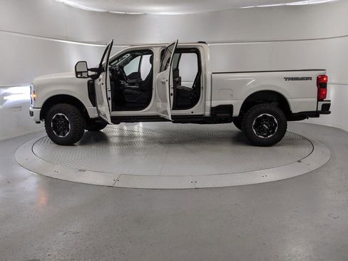 New 2025 Ford F250 Lariat w/ Lariat Ultimate Package image 11