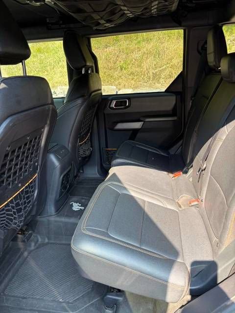 Used 2022 Ford Bronco Badlands AWD/4WD image 9