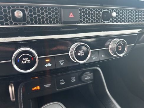 Used 2025 Honda Civic Sport image 21