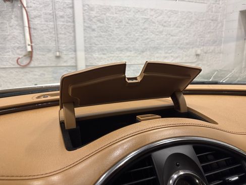 Used 2016 Buick Enclave Premium image 20