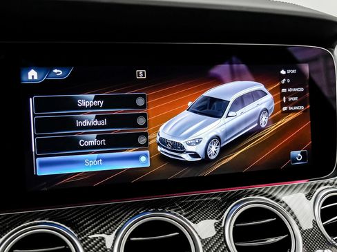 Used 2021 Mercedes-Benz E 63 AMG S w/ Driver Assistance Package image 77