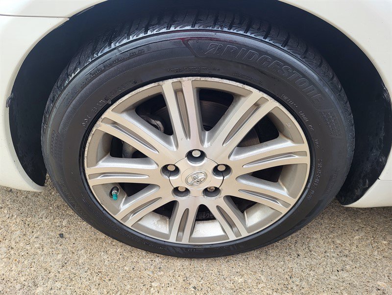 Used 2007 Toyota Avalon Limited FWD image 16