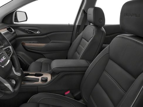Used 2018 GMC Acadia Denali AWD/4WD image 12