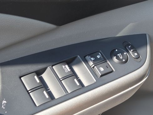 Used 2014 Honda CR-V EX-L image 26