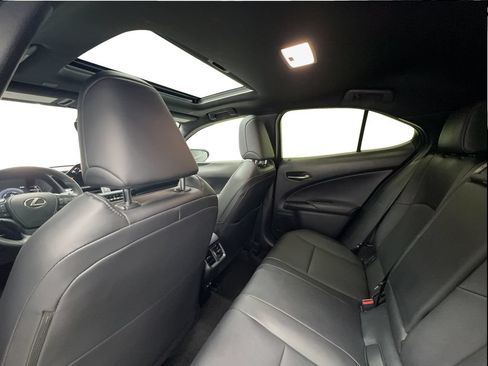 Used 2023 Lexus UX 250h FWD w/ Premium Package image 25