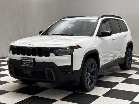 New 2026 Jeep Cherokee Limited AWD/4WD image 4