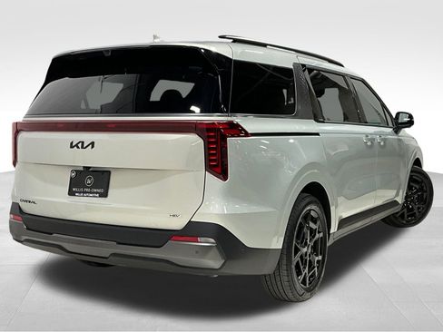 Used 2026 Kia Carnival SX Prestige image 5